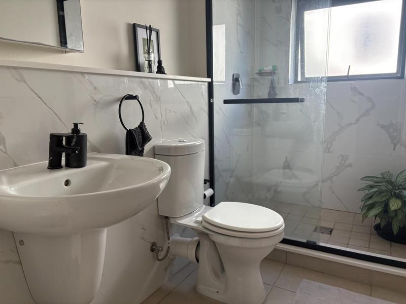 1 Bedroom Property for Sale in Richwood Western Cape